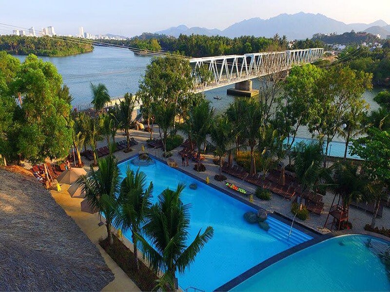 Tắm bùn I-resort Nha Trang